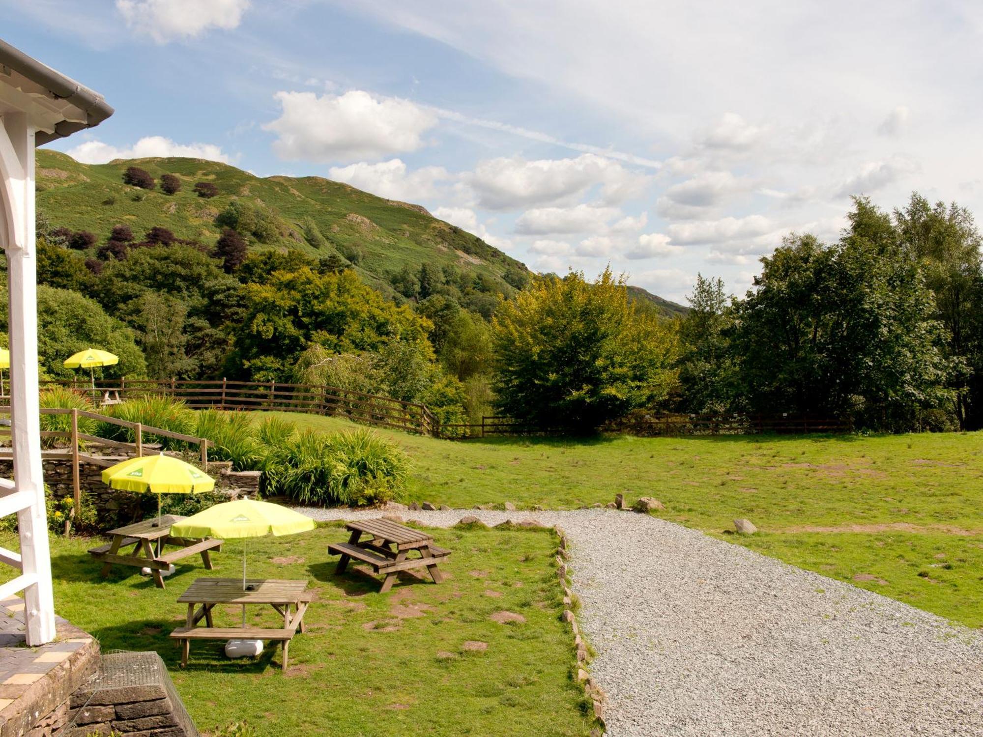 Yha Langdale Hostel Ambleside Exterior photo